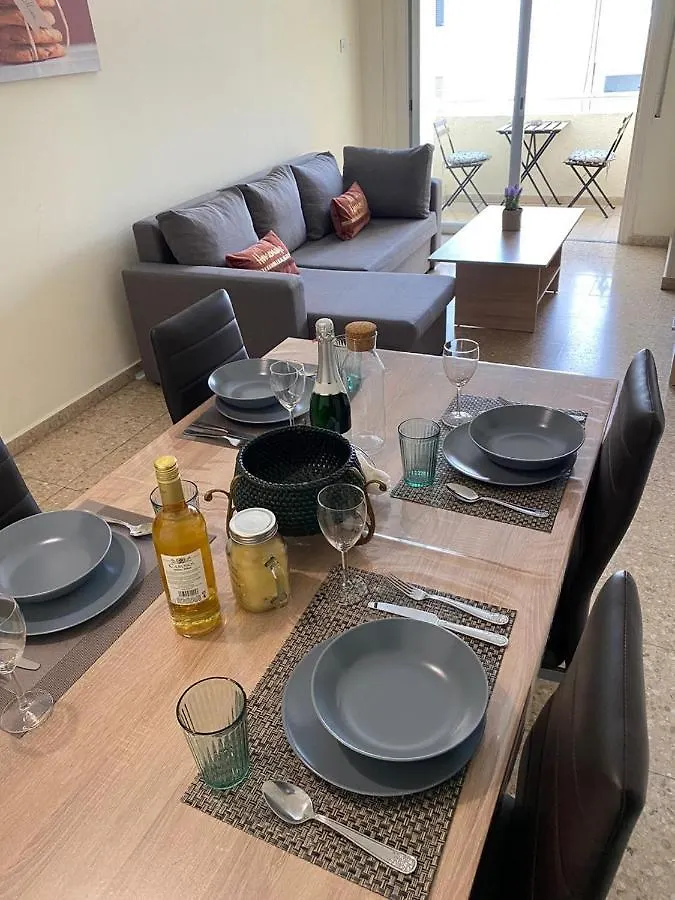 City Comfortable Apartment Lárnaka